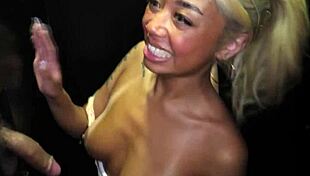 Gloryholetopsecrets Com - Gia Returns For Third Fuck