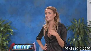 Big cock lances that moist bald pussy 😍