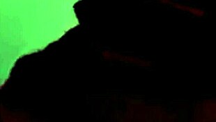 Gravada Secretamente Antes De Ir A Escola A Enteada Da O Cu Novinha Acorda E Faz Anal Sentando Na Pica Do Padrasto