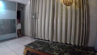 Putaria no pub with big cock creampie