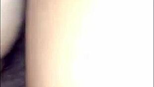 amazing milf cuckolds husband squirting on bbc