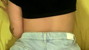 Amateur Girl With Big Ass Fucked In Shorts