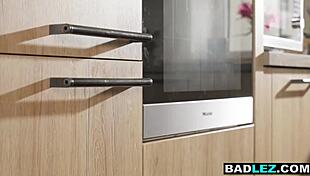 Petite lesbian milf railed by blonde roommate with icy dildo 😏