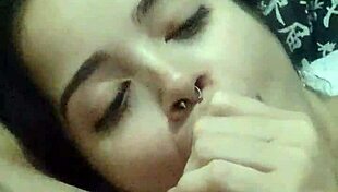 Esposa submissa debora prado faz boquete todo dia a noite antes de ir pra cama