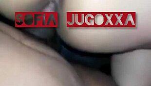 Empinada Con Sus Nalgotas Comiendo Verga Mi Esposa