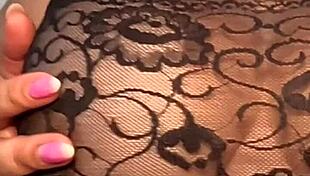 Milf culona latina shaking ass juicy?