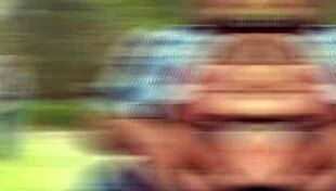 jardineiro mega-dotado macetando a pica grossa até gozar