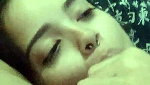 Esposa submissa debora prado faz boquete todo dia a noite antes de ir pra cama