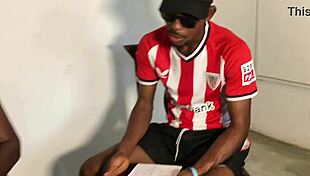 hey, what's the real scoop on this nigerian model's wild life?