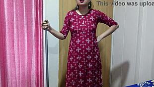 Indian desi sali enjoys hardcore sex with dirty talk