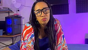 Big-tits stepmom seduces stepson to fill her pussy