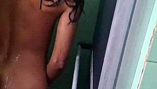 Watch this quick bathroom POV fuck with a petite brunette Latina MILF, so sexy! 😏💦