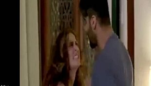 Kareena Kapoor And Arjun Kapoor Hot Sex Compilation In Ki Ka