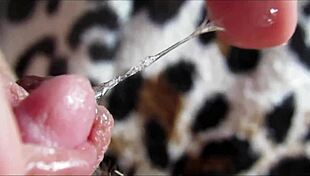 Big clit orgasm closeup homemade amateurs explode in intense pleasure