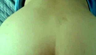 Amateur College Girl Flaunts Tight Ass in Doggy Style!