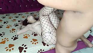 Beautiful Stepsister Seduces Stepbrother To Fuck Her Pussy