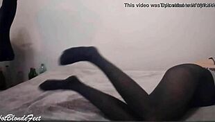 I Love Her Legs - Miley Grey In Fetish Nylon Leggings And Sexy Feet Play