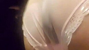 Shemale Ting Xuan puts on butt plug during walk and masturbates 😈