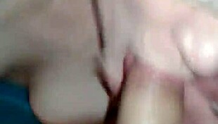 blow job with close up sucking 😏