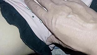 xxx hermanastra me deja compartir su coño apretado