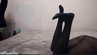 I Love Her Legs - Miley Grey In Fetish Nylon Leggings And Sexy Feet Play