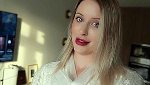 My Stepmom Jerked Off Her Panties and Let Me Fuck Her Tearing Her Tights