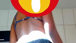 minha esposa novinha dançando funk com energia 😎💃