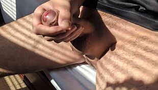 masturbating in summer time 😎