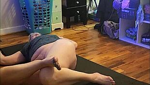 Hot Milf Doing Morning Yoga