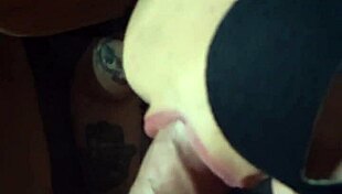 gozada na bunda grande dessa morena gostosa secretblowjoob