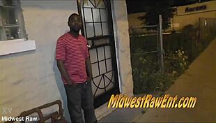 Strawberry Threesome Explodes In The Hood