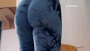 Perfect Round Ass Girl Demonstrates Skills Casually