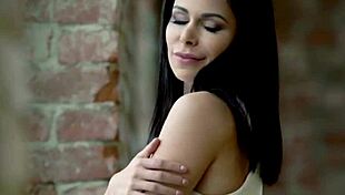 Secretary Performs Ass Licking and Deepthroat in Office Reality