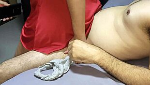 bi cuckold sucking both sharing cock with my hubby karina and lucas