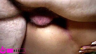 o poderoso chefinho - empregada limpa casa e transa com patrão 😏