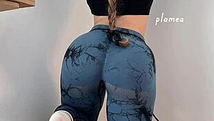 Perfect Round Ass Girl Demonstrates Skills Casually