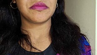 Pooja Bhabhi Horny And Fucked By Small Devar