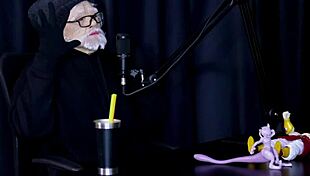 não faria alguns tipos de fetiches? gosta de uns brinquedinhos e as polêmicas do se pegaria - flor de damiana watch on sheer red