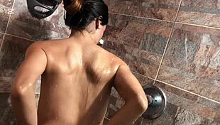 mi novio me chupo la vagina despues de ducha antes de dormir