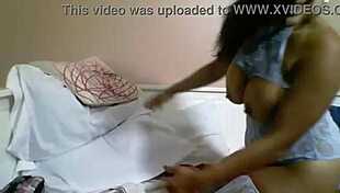 Wow, Luscious Maxine Xs Fisting Her Wet Pussy with Big Sized Dildos and Achieving Orgasm!