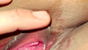 Amiga Recibe Follada Dura Mientras Viene Novio