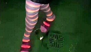 Compilation Of Pissing And Cumshots Compilado De Meadas Y Acabadas