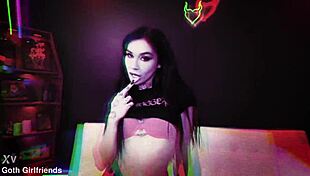 a mind-blowing and hot facial for delilah dagger