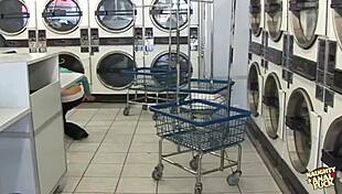 Britney Stevens Doesn't Know How to Use a Washing Machine But Knows How to Fuck with Anal and Deepthroat