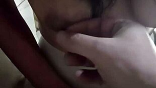 pierde apuesta y tiene que mostrar las tetas loses bet and has to show her tits