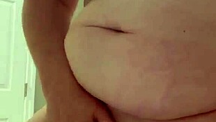 boobunny big tits with pierced nipples