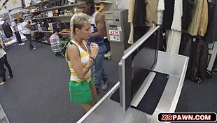 In This Story, A Luscious Hottie Babe Gets Her Pussy Banged Hard