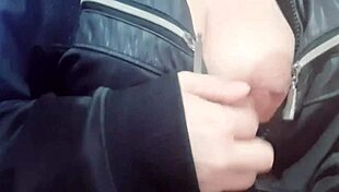 Video Caserito - Mi Hijastra Lesbiana Teen 18+ Tocándose Las Tetas Y Culo Se Graba Para Subirlo A Xvideos Que Puta Hijastra Tengo Real Casero Amateur