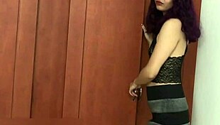 my stepsister asks me to cum on her face in homemade video