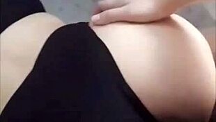 Doña Mary de perrito pagandome lo que me debe la perra sabrosa.